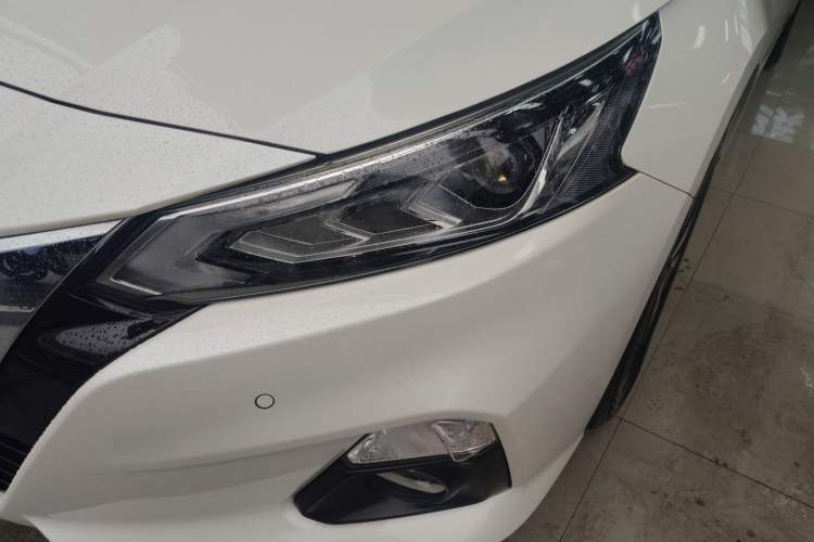 Used Nissan Teana 2021 2.0L XL Upper AD1 Smart Drive & Navigation Edition Left Front Headlight