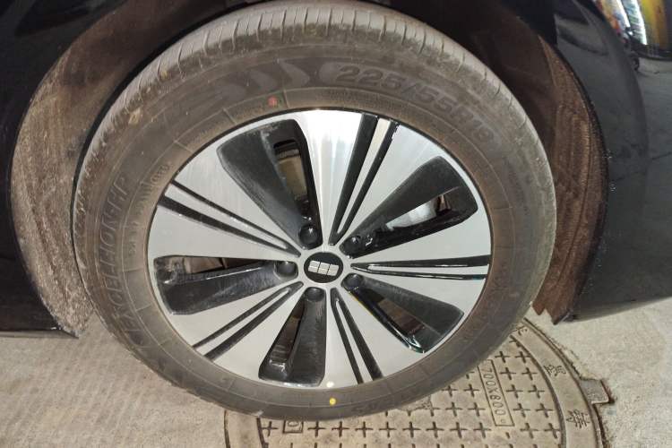 Used Geely Galaxy A7 2025 Model EM-i 150km Prestige Edition
