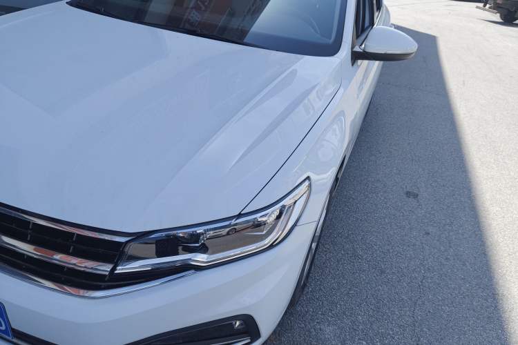 Used Volkswagen Bora 2020 1.5L Automatic Comfort Model Left Front Headlight