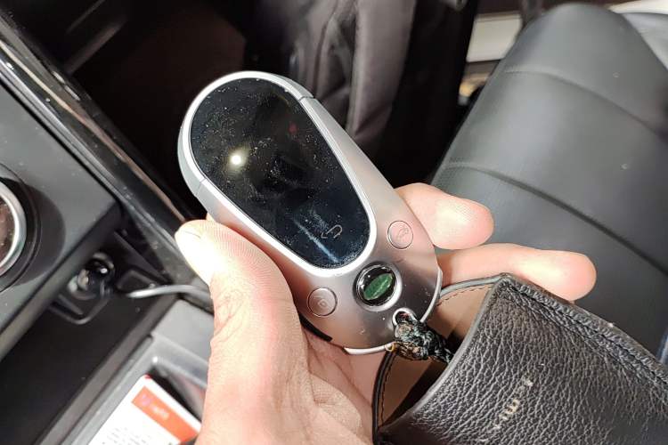 Used Land Rover Discovery 2019 3.0 SC V6 SE