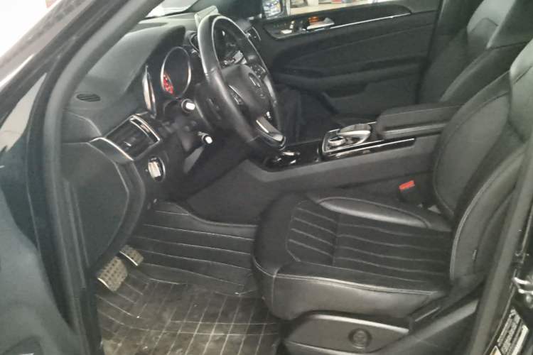 Used Mercedes-Benz GLE-Class 2018 GLE 400 4MATIC U.S. specification
