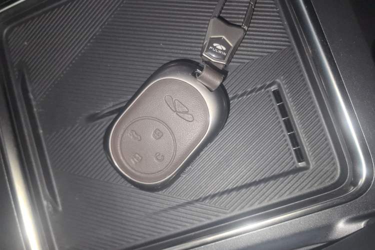 Used Chery Fulwin X3 Plus 2025 Model 401 Two-Wheel Drive Smart Leading Edition