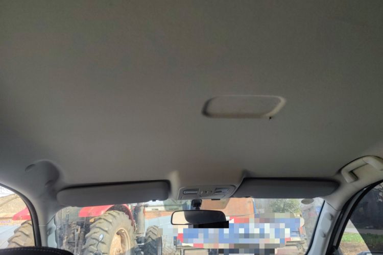 Used Foton Conqueror PLUS 2023 Revised Version 2.0T Manual Diesel Two-Wheel Drive Elite Trim with Long Wheelbase and High Cargo Bed – 4F20TC
