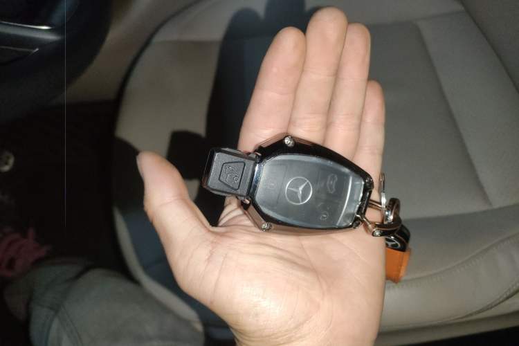 Used Mercedes-Benz V-Class 2021 V 260 Prestige Edition