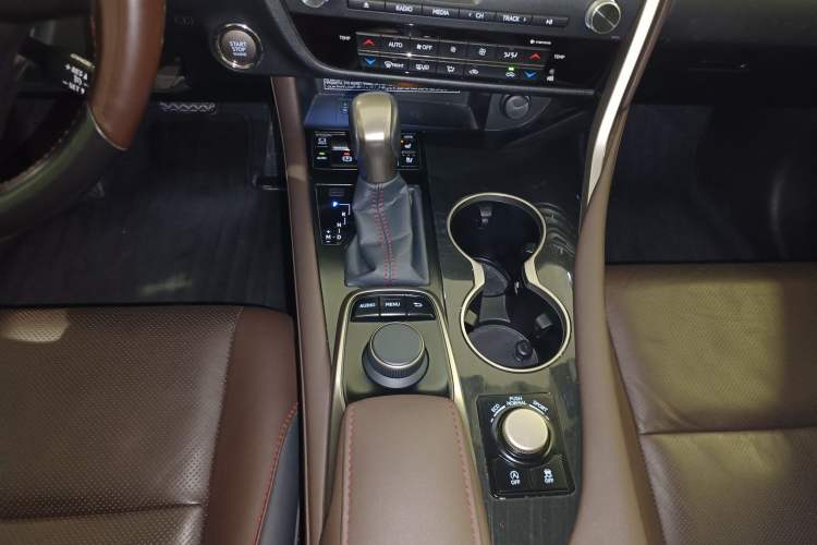 Used Lexus RX 2016 300 4x4 Elegant Edition China V-standard