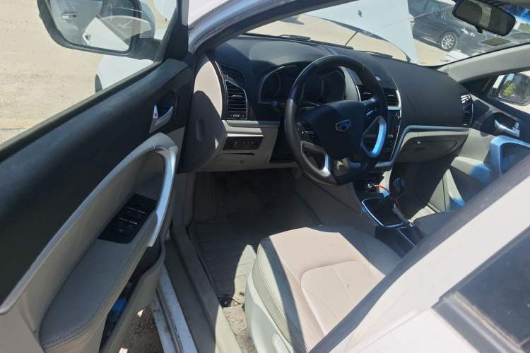 Used Geely Auto Emgrand 2016 Sedan 1.5L Manual Luxury Model