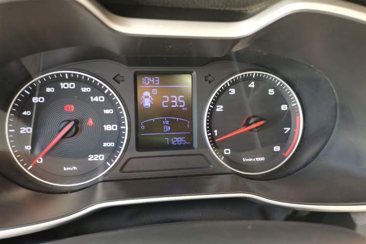 Used MG ZS 2018 1.5L Manual Comfort Edition China V Standard Instrument Cluster