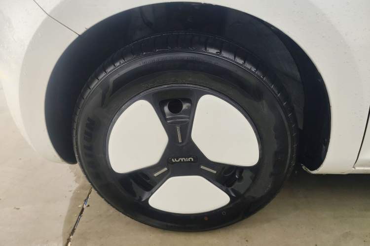 Used CHANGAN NEVO Lumin 2025 205 km Xiangqin Version