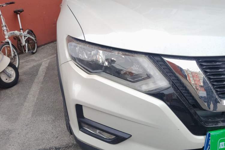 Used Nissan X-Trail 2019 2.0L CVT Smart Connect Comfort Edition 2WD
