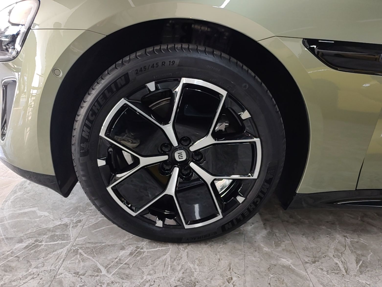 Xiaomi Auto SU7 2024 Rear-Drive Long-Range Intelligent Driving Version — снимка 10