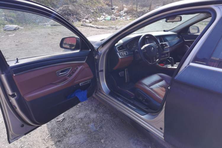 Used BMW 5 Series 2014 520Li Elegant Model