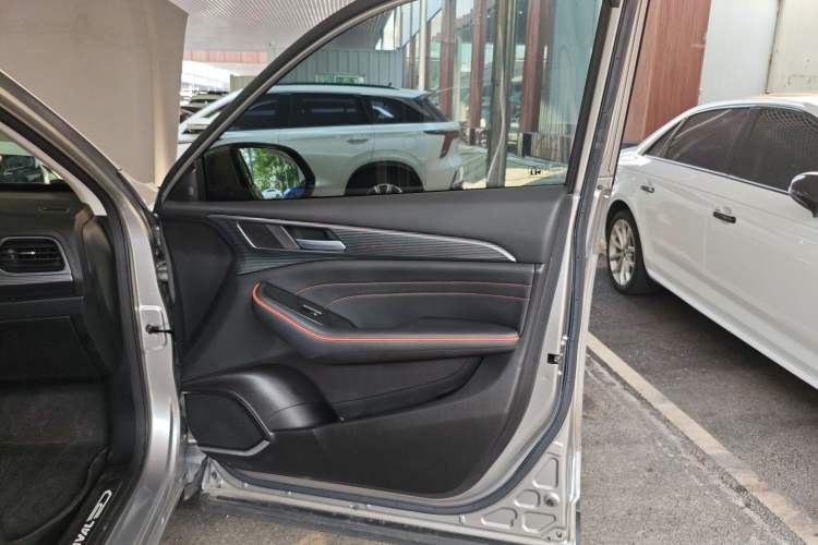 Used Haval F7 2021 2.0T All-Wheel Drive iJoy
