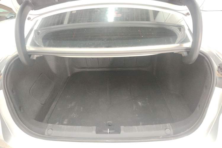 Used Geely Galaxy L6 2025 EM-i 140km Starship Edition