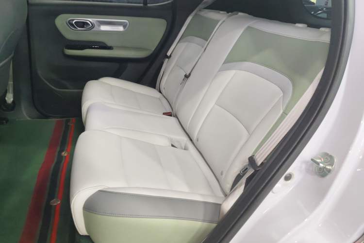 Used AION Y 2022 Plus 70 Smart Edition