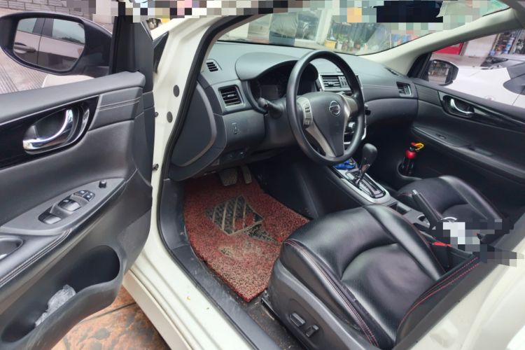 Used Nissan Tiida 2016 1.6L CVT Cool Dynamic Edition
