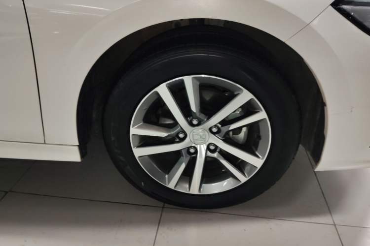 Used Honda Civic 2023 240TURBO CVT Dynamic Edition Right Front Wheel Hub