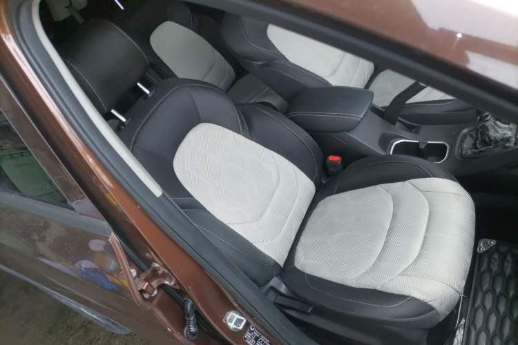 Used Wuling Hongguang S3 2019 1.5L Manual Standard Version China VI Standard
