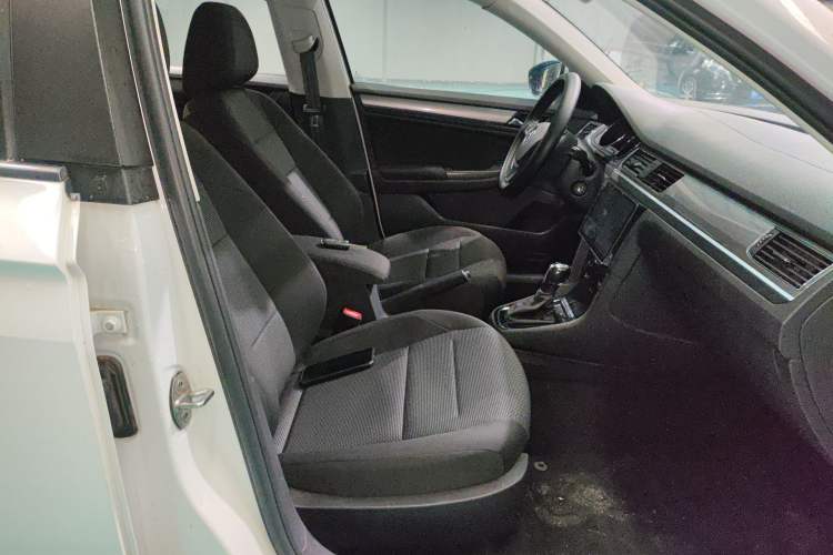 Used Volkswagen Bora 2019 Facelift Bora·Legend 1.5L Automatic Fashion Edition China VI Standard Right Front Seat