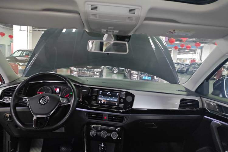 Used Volkswagen Tayron 2019 330TSI Two-Wheel Drive Luxury Model China VI Standard