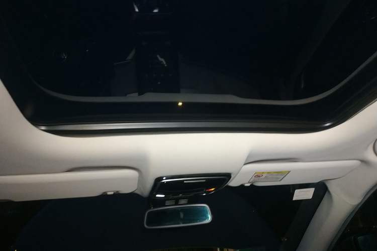 Used WM Motor EX5 2018 EX5 300 Extra Innovation Edition
