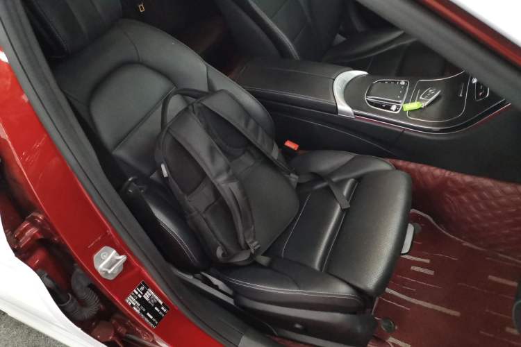 Used Mercedes-Benz C-Class 2021 C 260 L Sport Edition Star Collection Right Front Seat