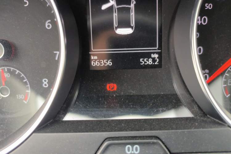 Used Volkswagen Golf 2018 230TSI Automatic Luxury Version