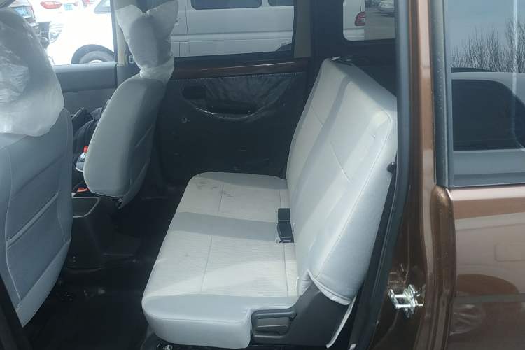Used Wuling Hongguang 2021 1.5L S Base Version LAR Left Rear Seat