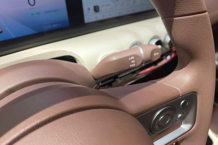 Used Wuling Bingo 2025 333 km Lingxi Connected Version
