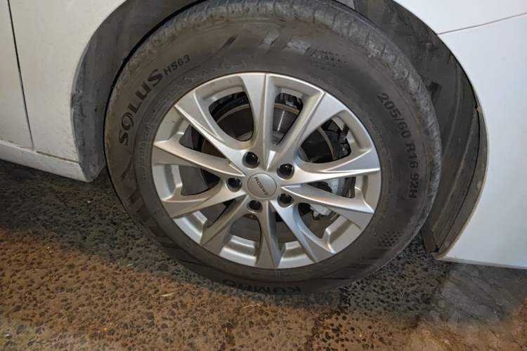 Used Roewe i5 2023 1.5L CVT Luxury Edition
