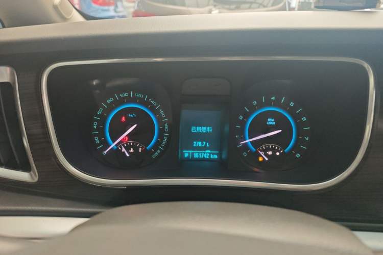 Used Buick GL8 2013 3.0L XT Luxury Business Flagship Edition Instrument Cluster