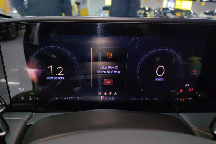 Used Lincoln Z 2022 Facelift iCool Deluxe Edition
