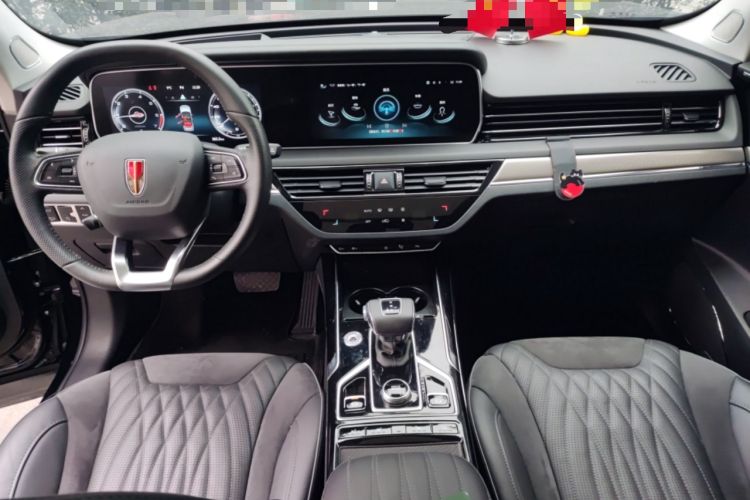 Used Hongqi HS5 2022 Revised Version 2.0T Smart Connect Flagship Edition Center Console