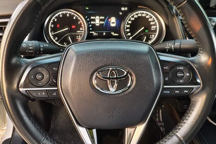 Used Toyota Camry 2019 Revised Version 2.0G Luxury Edition