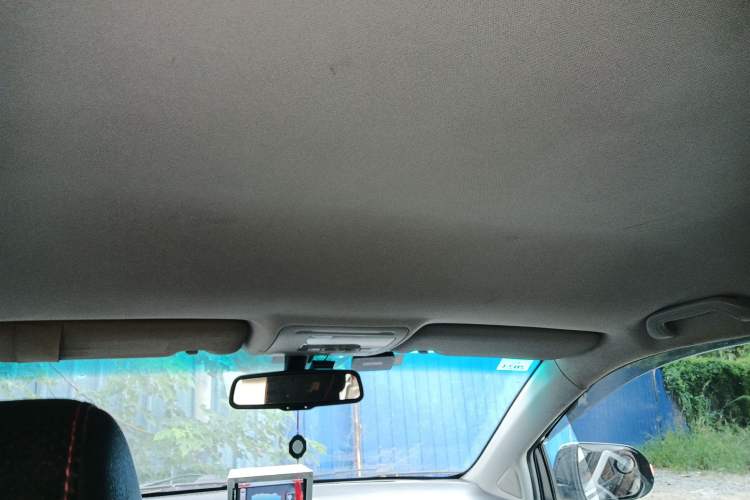 Used BYD S6 2014 2.0L Manual Luxury 5-Seater
