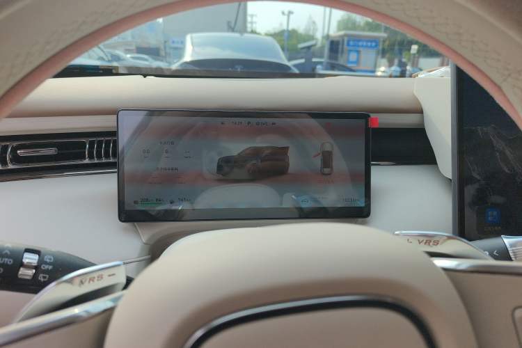 Used VOYAH FREE 2025 Model FREE+ Four-Wheel-Drive Qiankun Edition Instrument Cluster
