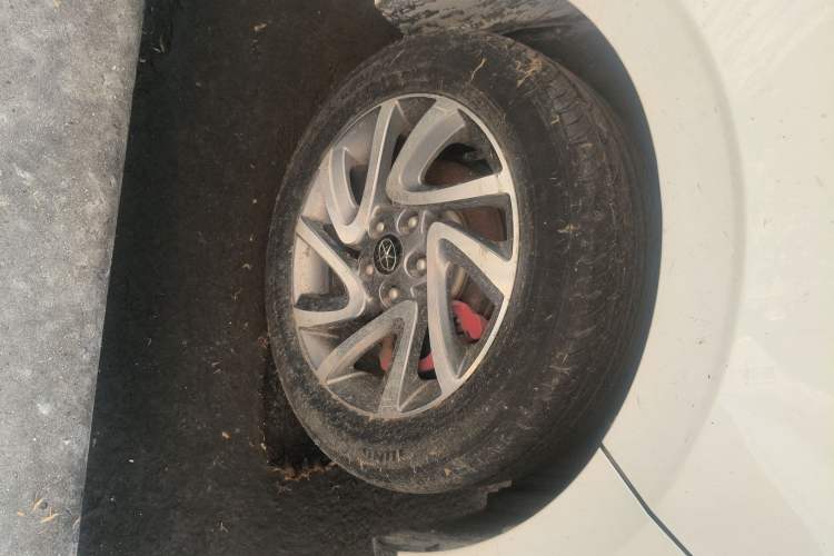 Used JAC Refine S2 2015 1.5L Manual Luxury Model
