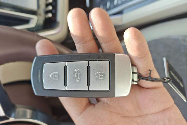 Used Zotye T700 2017 1.8T Dual-Clutch Luxury Model