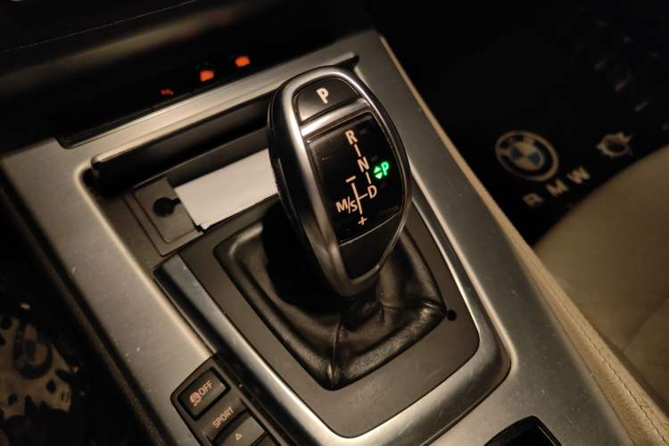 Used BMW Z4 2012 sDrive20i Luxury Model
