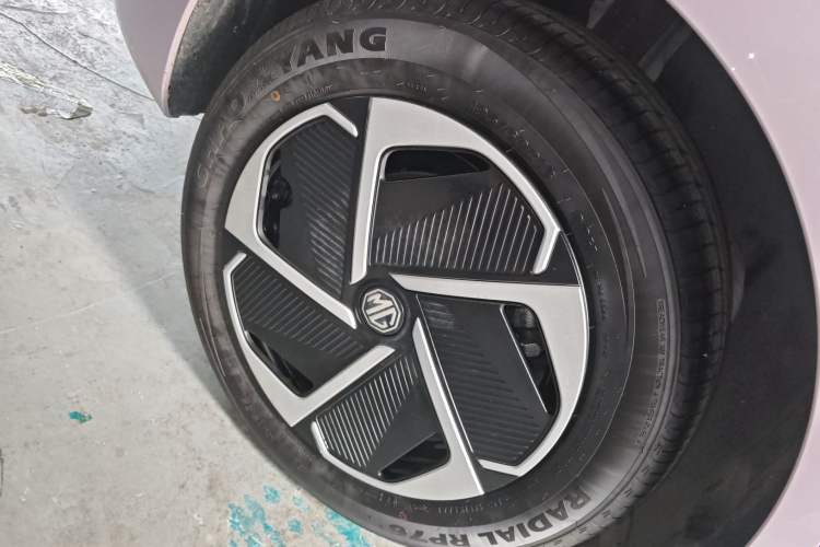 Used MG 4 EV 2026 Model 437 Composed Edition Exterior 5