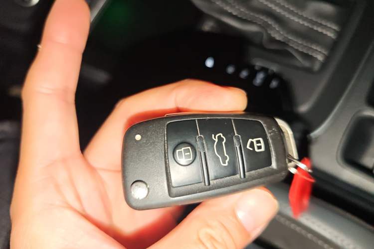 Used Audi Q3 Sportback 2020 40 TFSI Fashion Model Vehicle Key