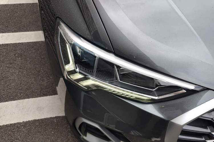 Used Audi Q3 2019 35 TFSI Advanced Dynamic Edition
