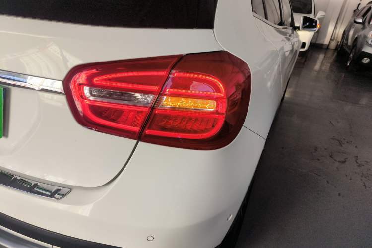 Used Mercedes-Benz GLA 2016 GLA 200 Fashion Model
