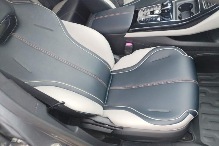 Used BYD Qin PLUS 2021 EV 400KM Luxury Model
