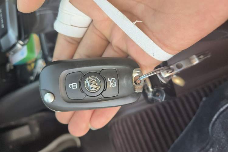 Used Buick Verano 2023 Pro Le Yi Edition