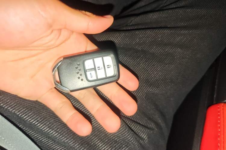 Used Honda Civic 2016 220TURBO CVT Luxury Edition