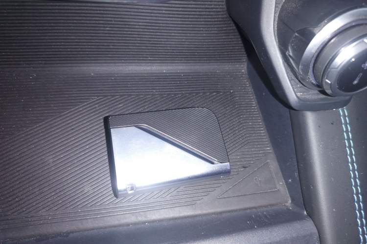 Used Lynk & Co 05 2020 2.0TD Two-Wheel Drive Shine Halo