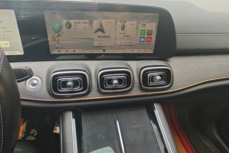 Used Chery Tiggo 9 2023 2.0T Dual-Clutch Two-Wheel Drive Prestige Version 5 Seats