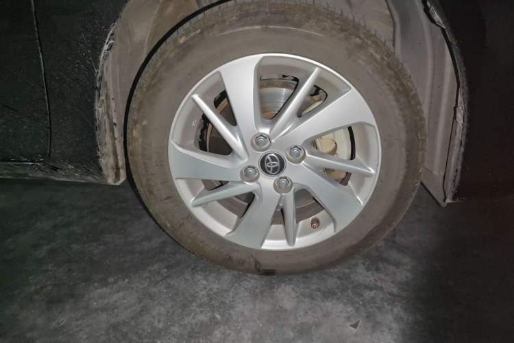 Used Toyota YARiS L Zhi Xuan 2019 1.5G CVT Xuan Dong Sunroof Version China VI Standard Right Front Wheel Hub