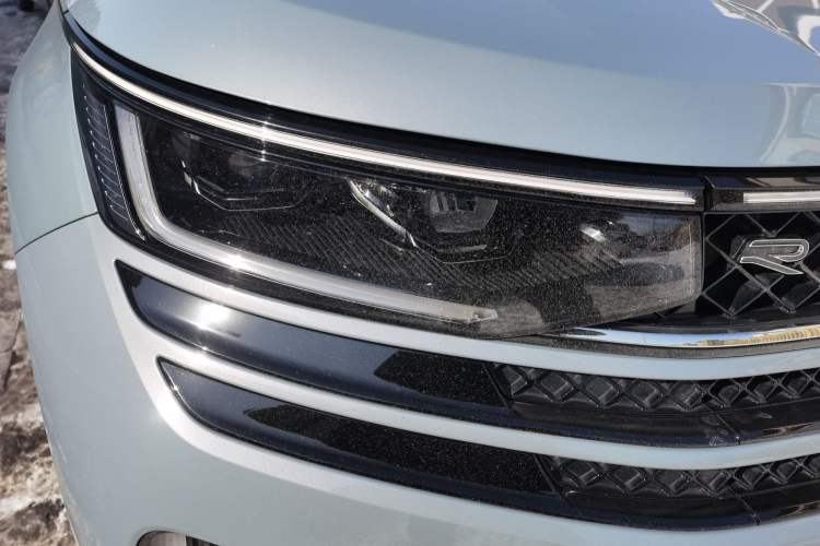 Used Volkswagen Tavendor 2023 380TSI Four-Wheel Drive R-Line First Edition