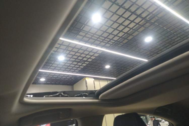 Used Toyota Camry 2024 Dual-Motor 2.0 HE Elite Edition